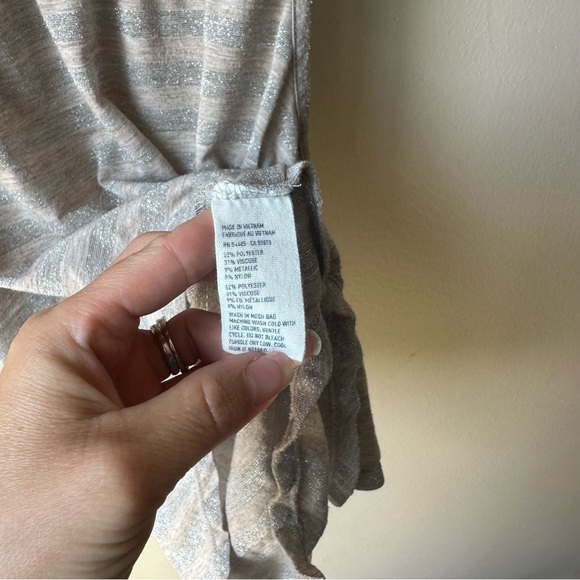 American Eagle striped tan with silver zip back tank - Picture 5 of 5